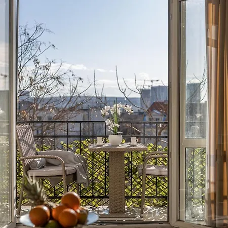 Max Luxury Apartment *