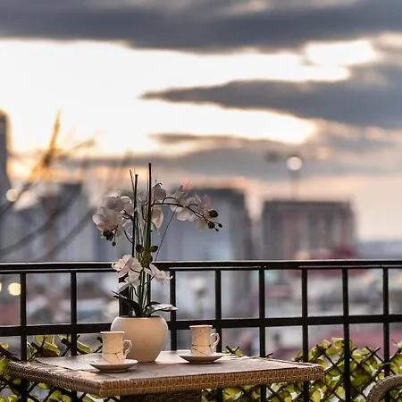 Max Luxury Apartment *