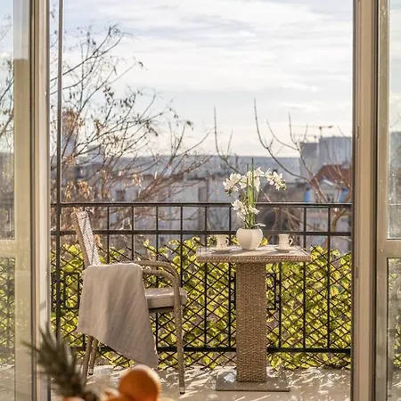 Max Luxury Belgrad