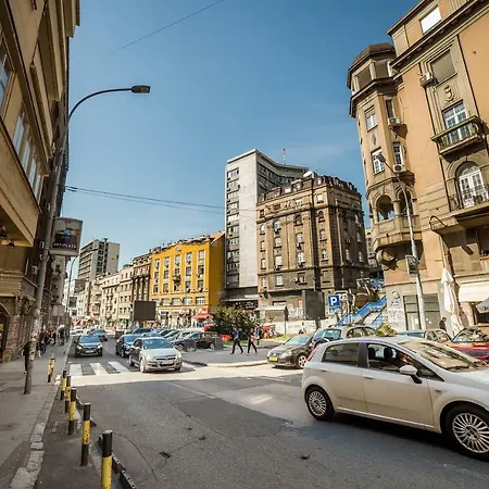 Max Luxury Apartament Belgrad